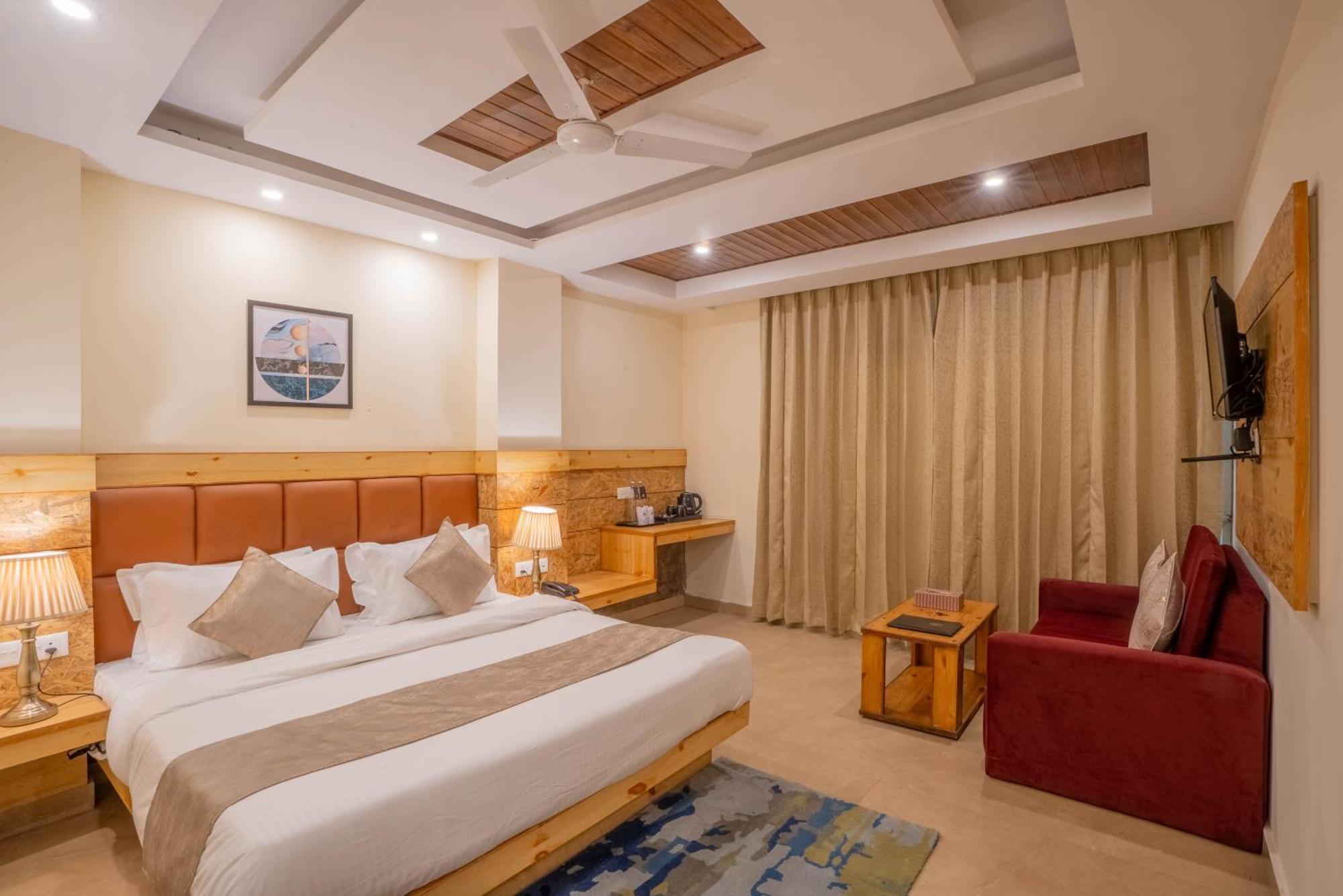 Perfectstayz Vista 5 Min Walk To Mall Road 무소리에 외부 사진