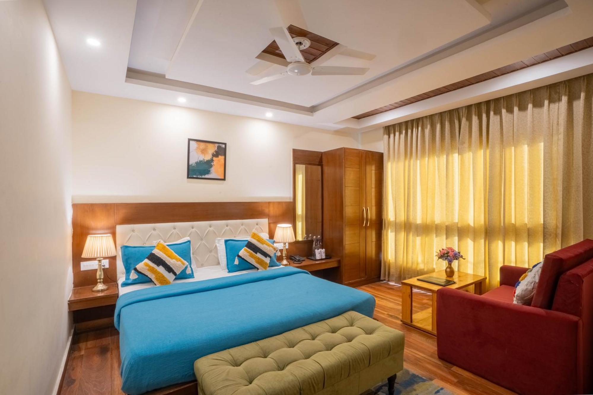 Perfectstayz Vista 5 Min Walk To Mall Road 무소리에 외부 사진