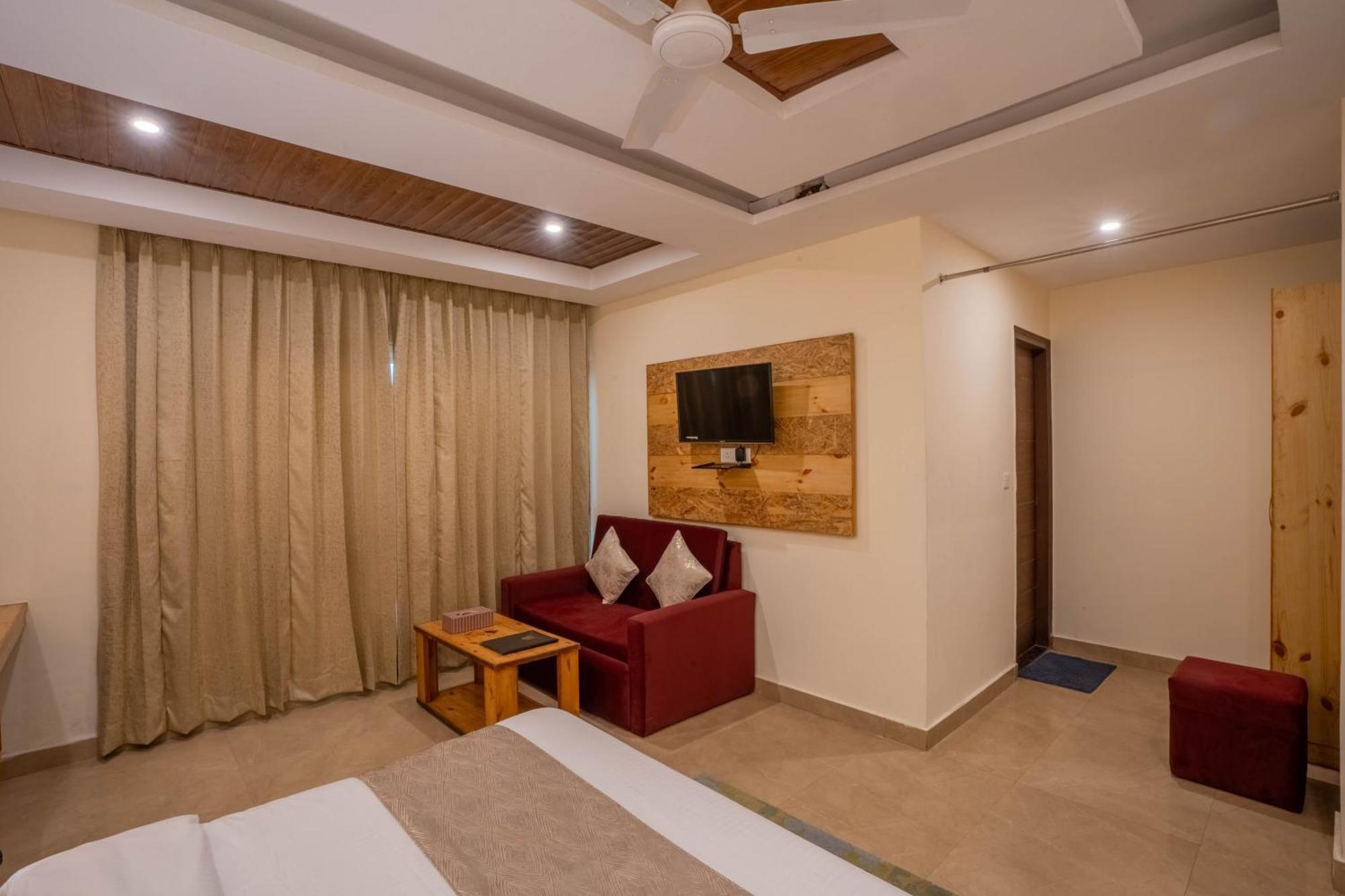 Perfectstayz Vista 5 Min Walk To Mall Road 무소리에 외부 사진