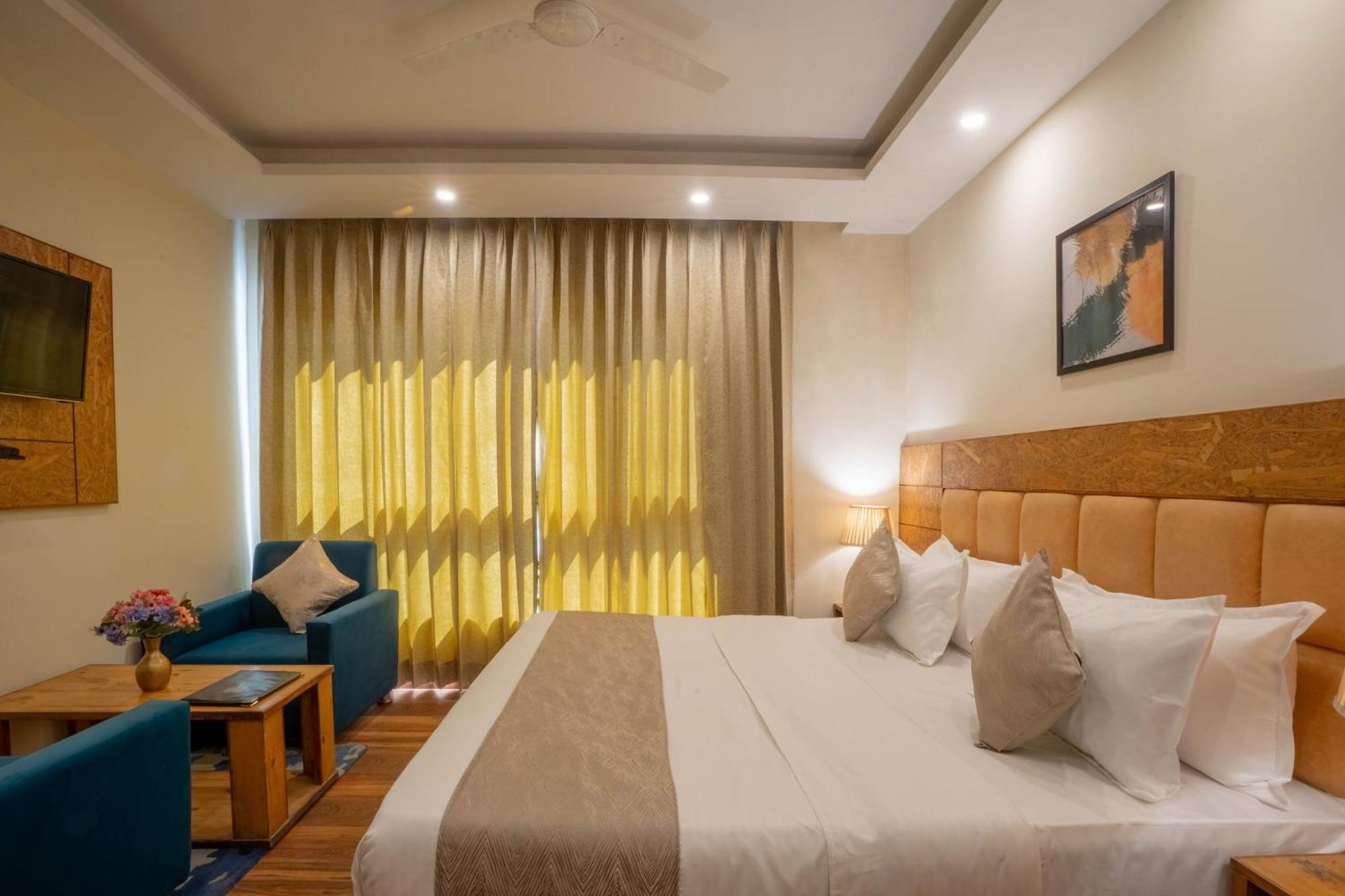 Perfectstayz Vista 5 Min Walk To Mall Road 무소리에 외부 사진